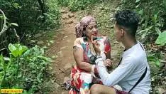 الغجر يريد ممارسة الجنس مع هذا الرجل المنحرف ذو القضيب الكبير